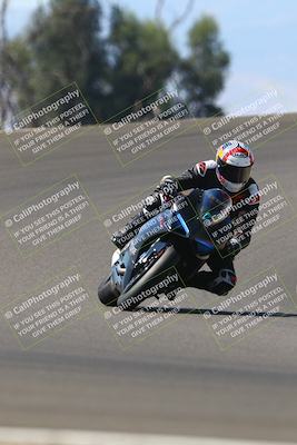 media/Sep-21-2025-TrackDaz (Sun) [[277c75b276]]/B Group/1220pm (Turn 2)/